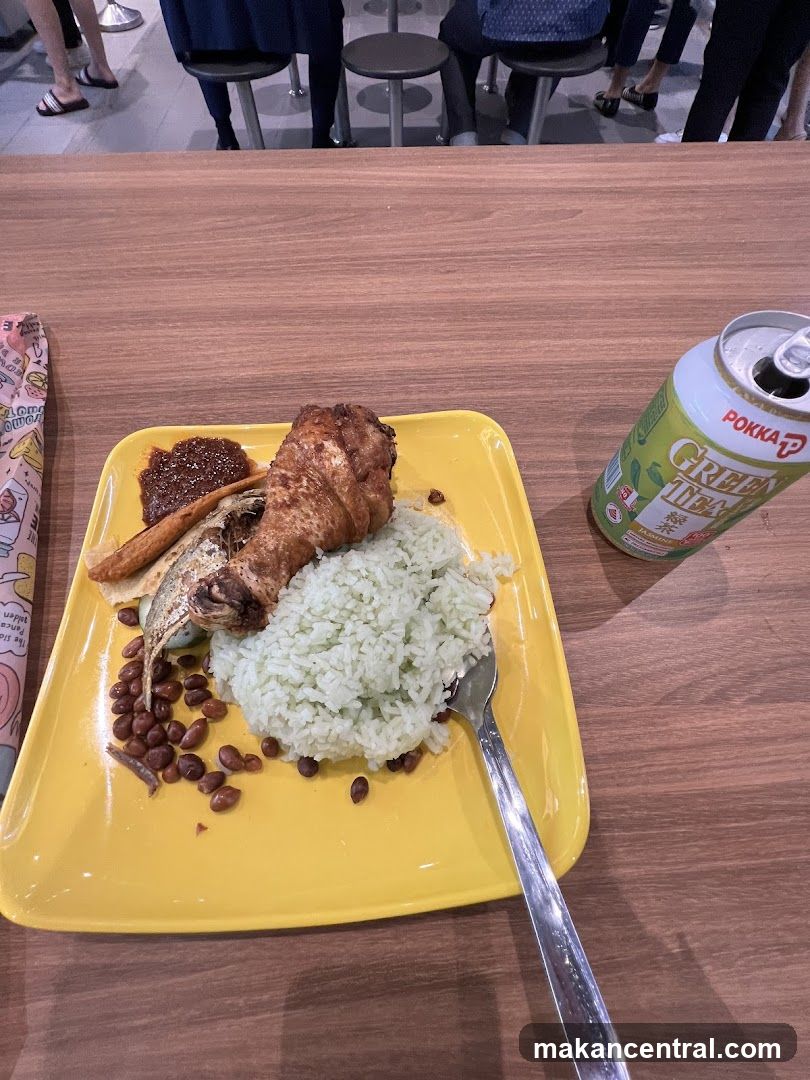 Food and Beverage at Dining Counter