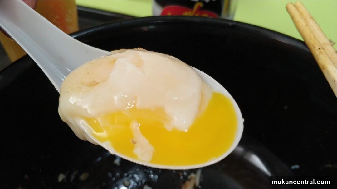 Egg in bowl