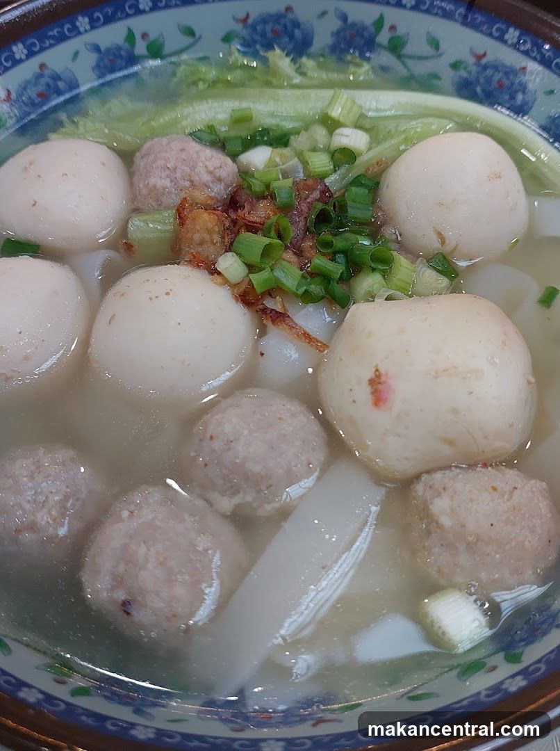 Fish ball soup in bowl
