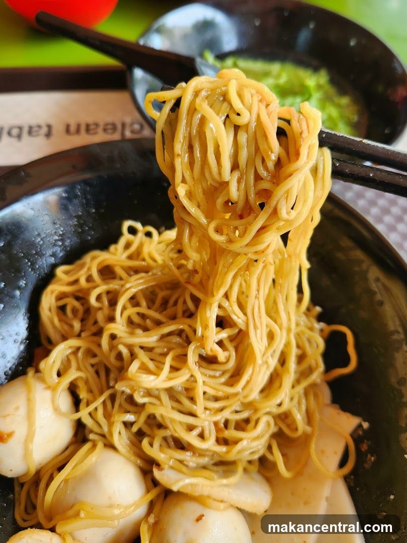 Noodles with fish balls