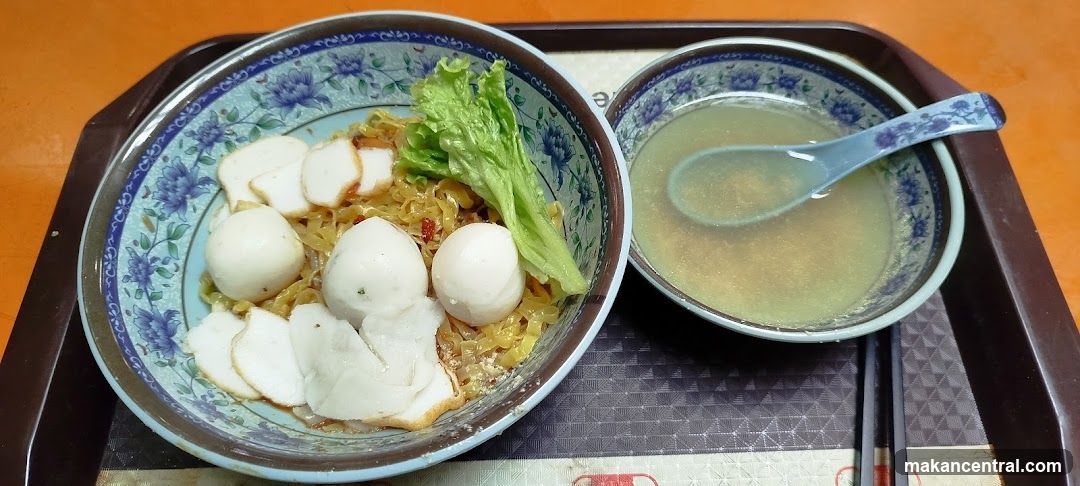 Food served on tray