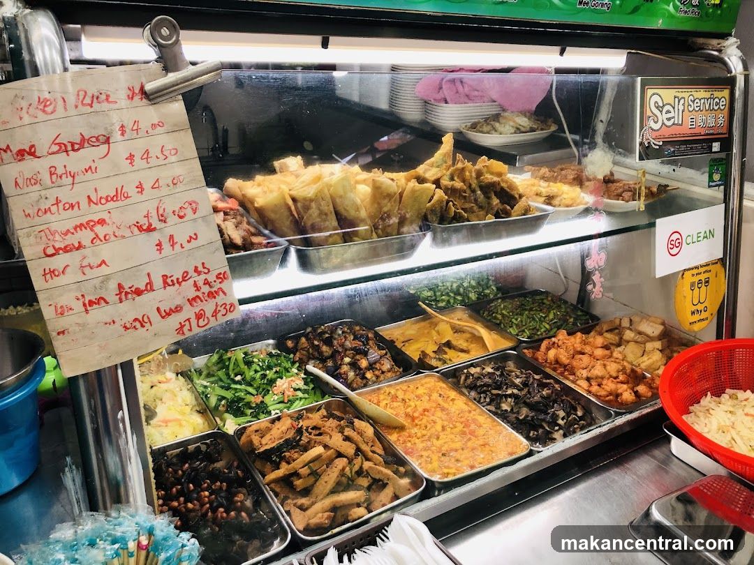 Food stall interior with self-service display