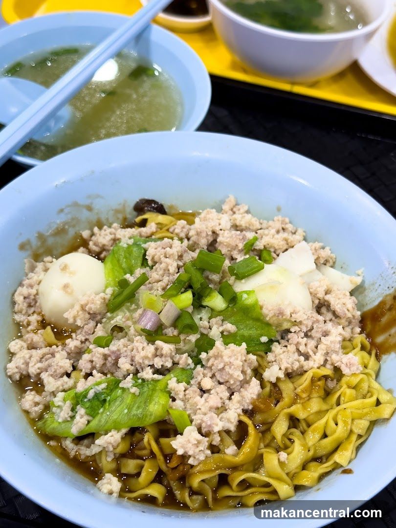 Traditional Teochew Handmade Fishball Noodle