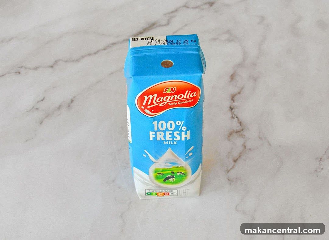 Magnolia 100% Fresh Milk Carton