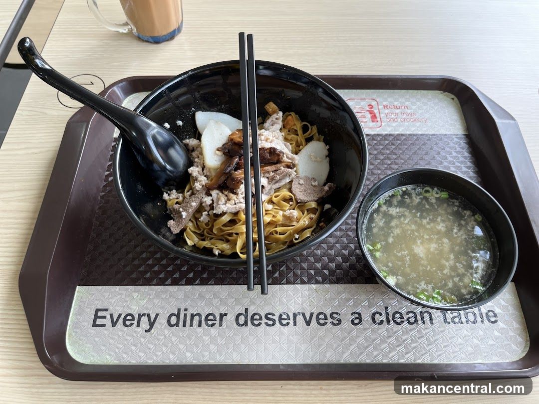 Diner's meal on tray