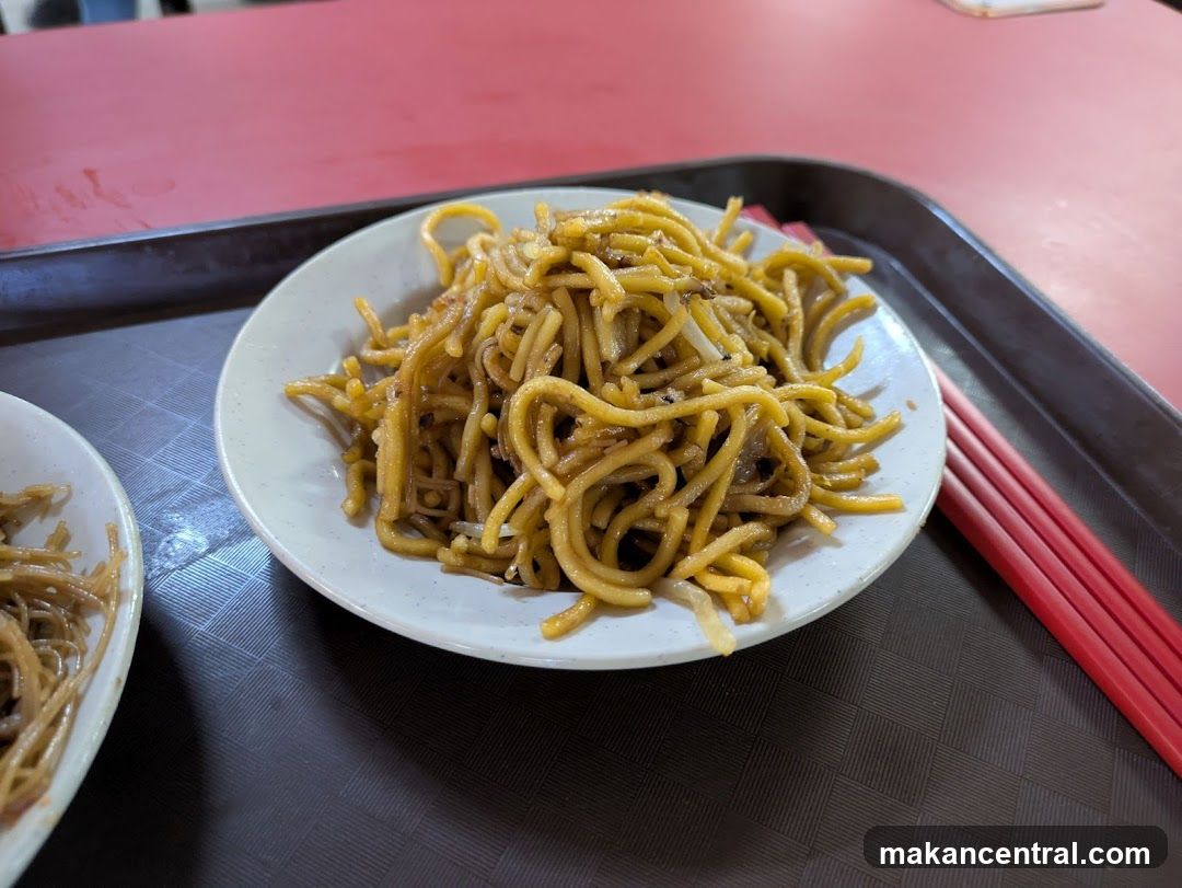 Noodles on tray