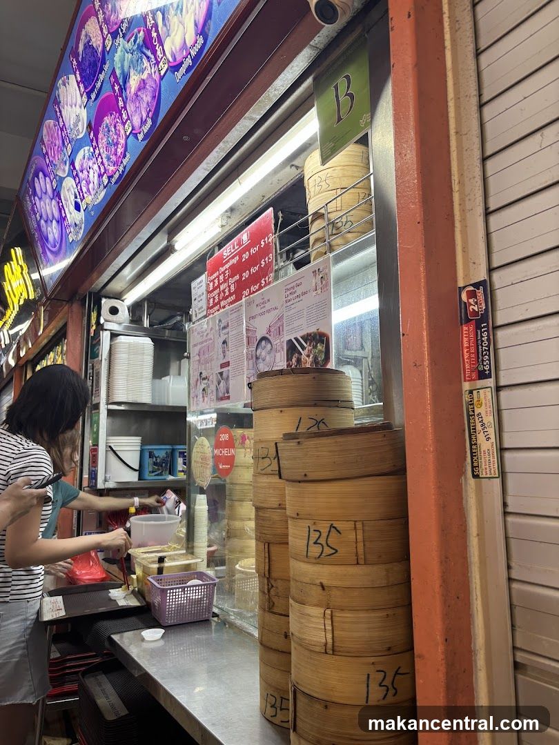 Zhong Guo La Mian Xiao Long Bao 中国拉面小笼包