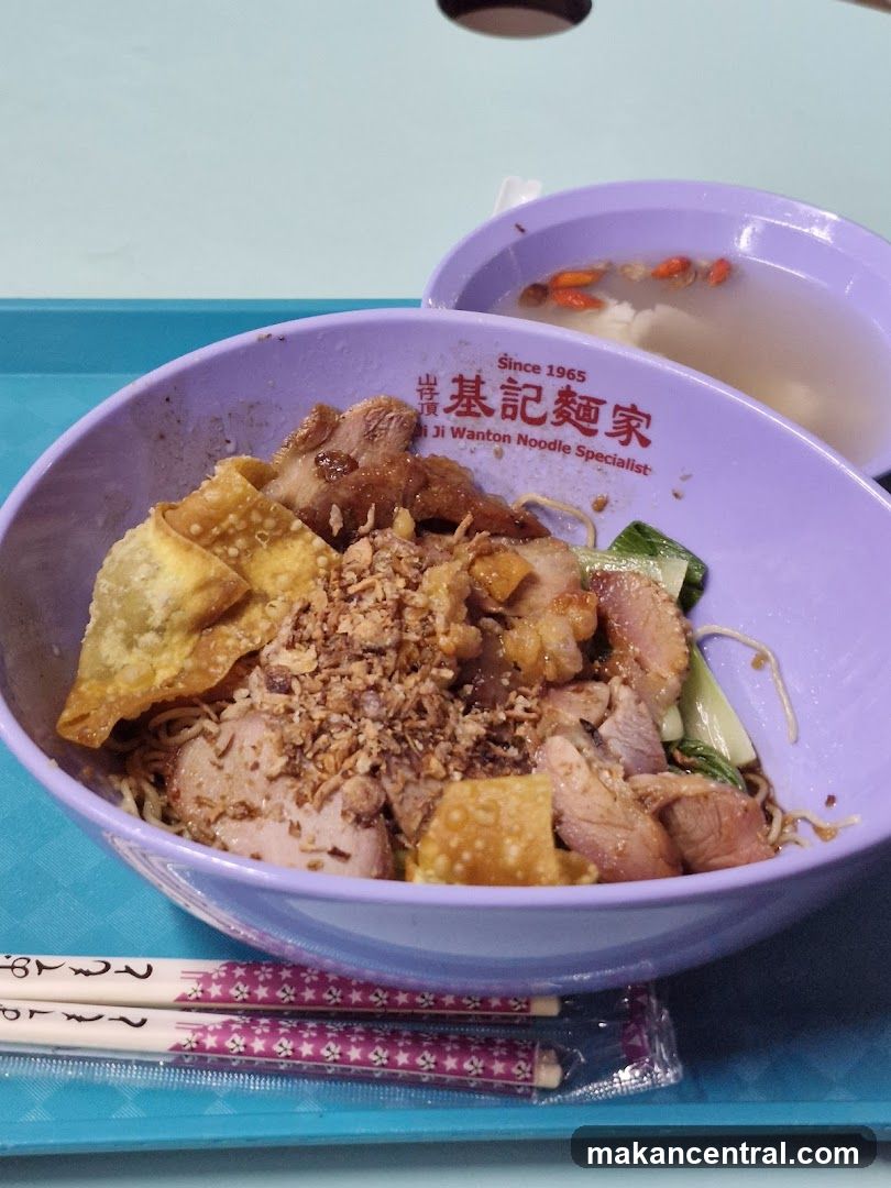 Noodle Bowl at Ji Jia Wanton Noodle Specialist