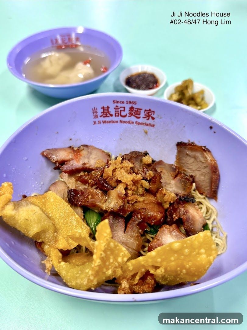 Ji Ji Noodles House Interior