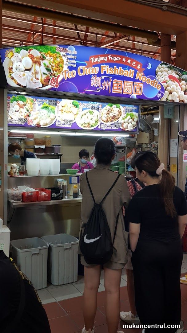 Tea Chew Fishball Noodle stall