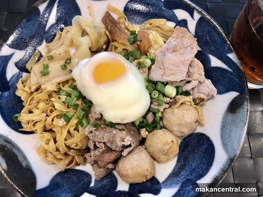 Noodle Dish with Egg and Meatballs