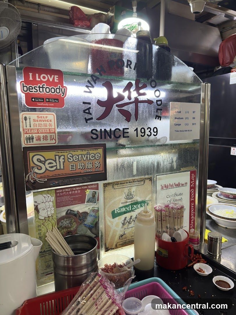 Tai Wah Pork Noodle stall interior