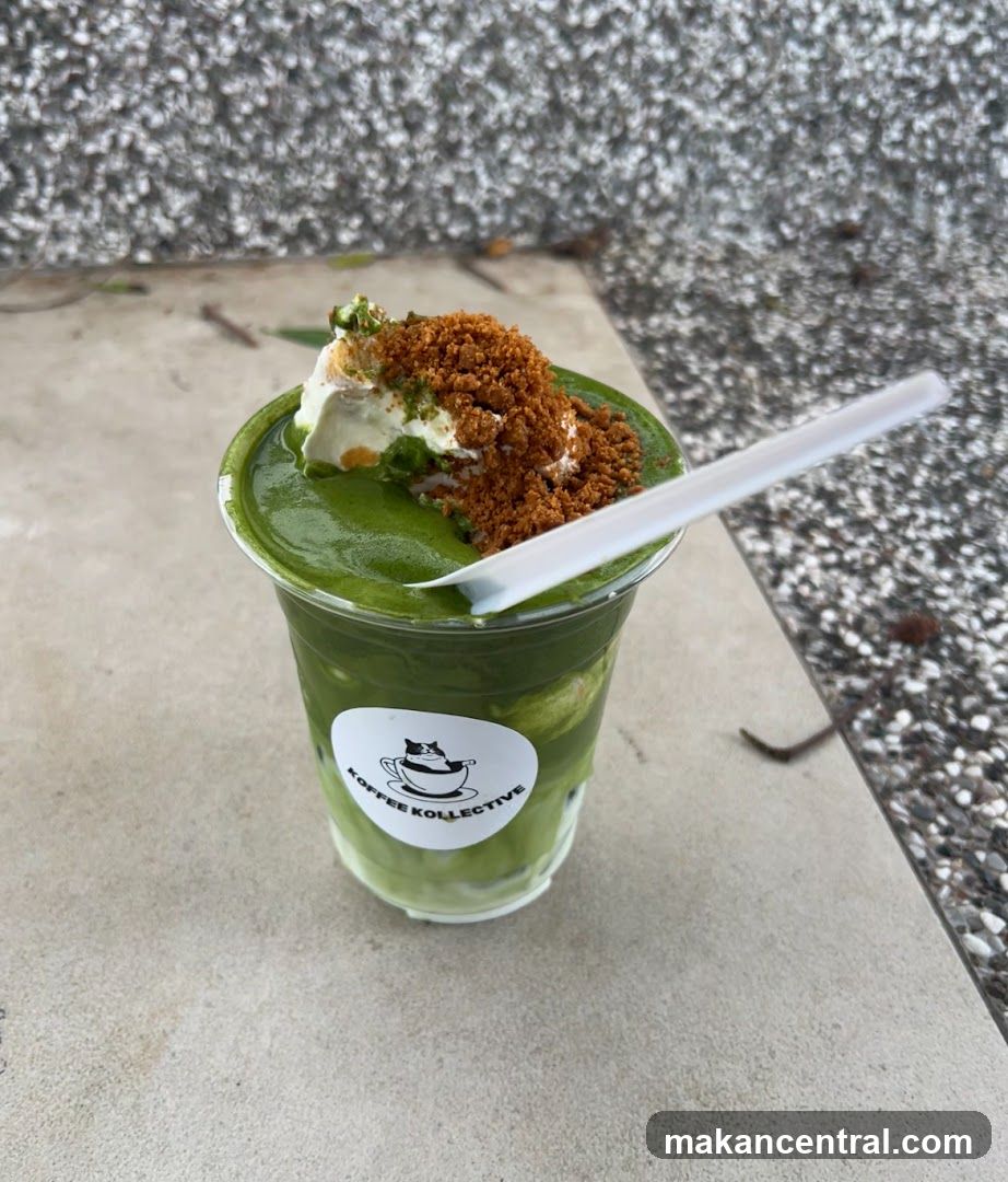 Matcha Drink with Topping