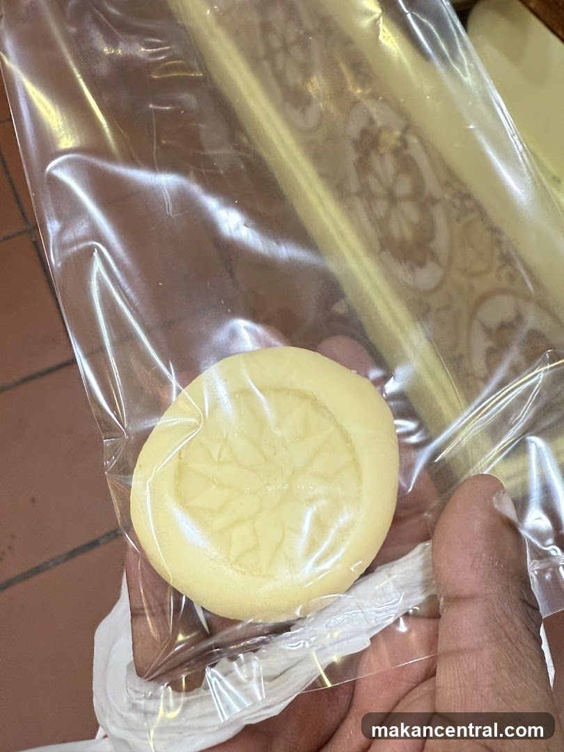 Cookie in Packaging