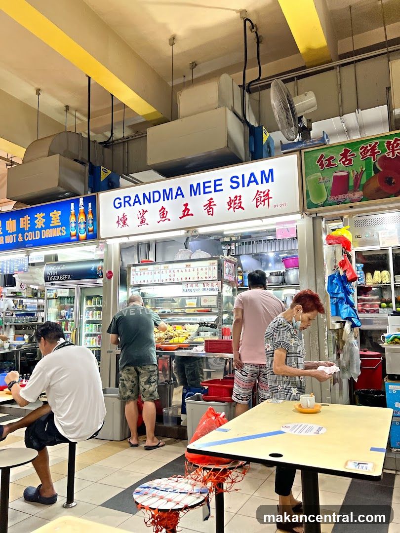 Food Stall with Customers