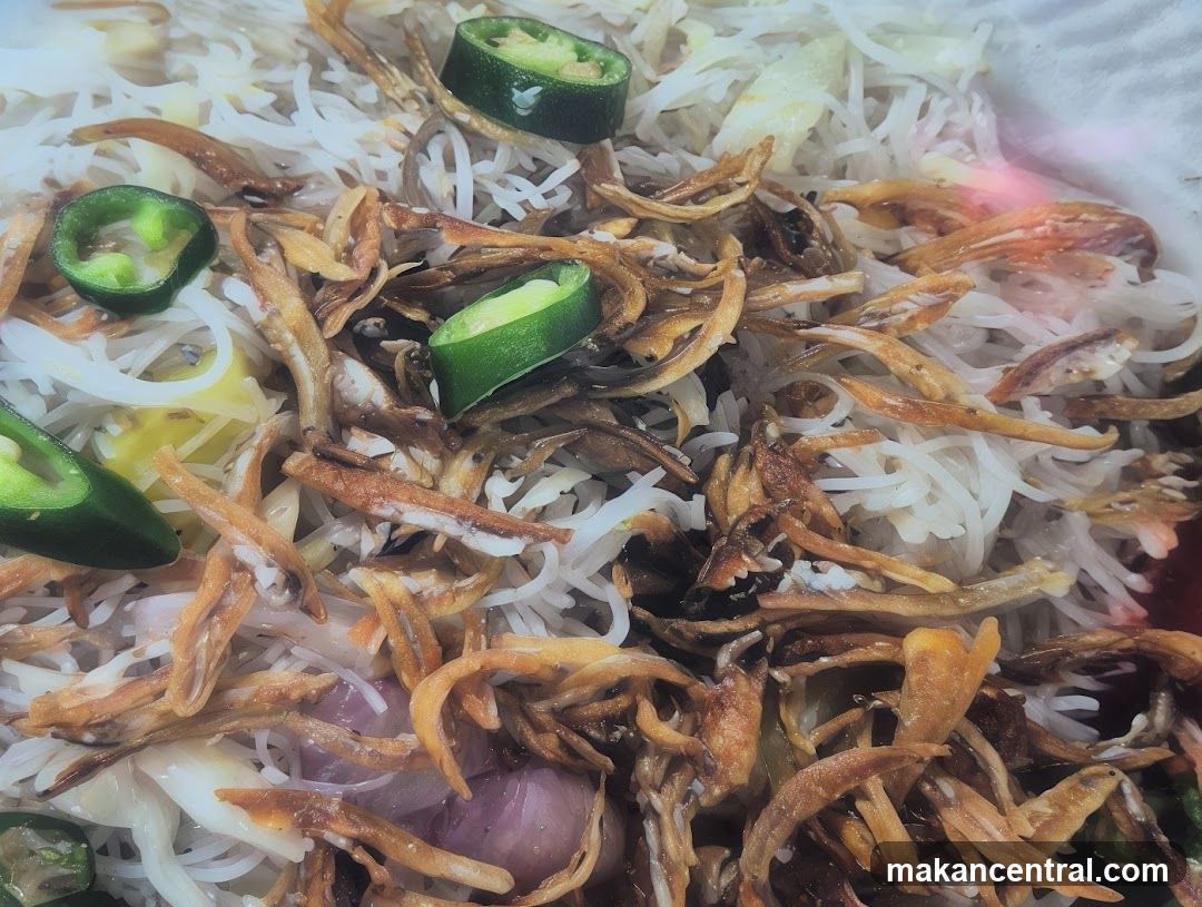 Noodle Dish with Anchovies and Chili