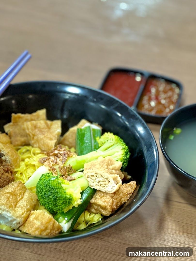 Noodles with Tofu and Broccoli