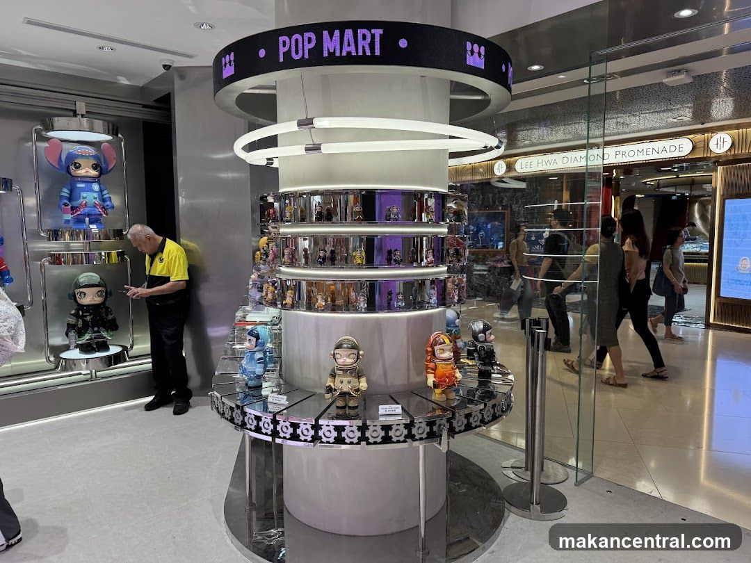 Pop Mart Display