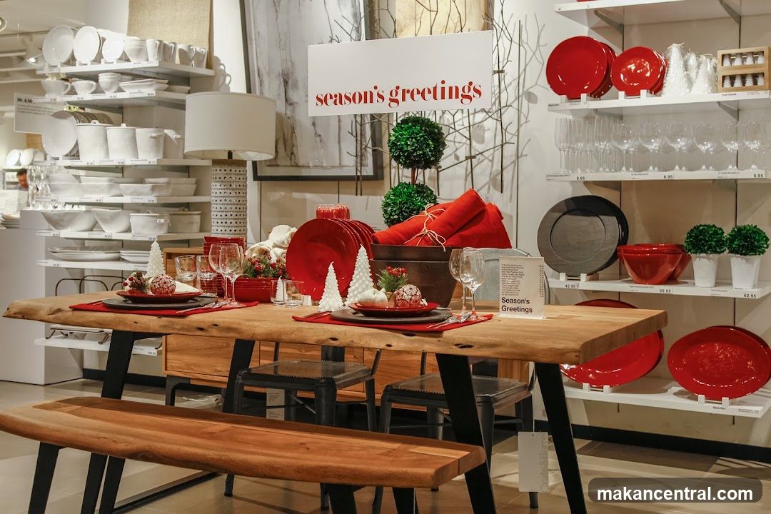 Christmas Table Setting Display