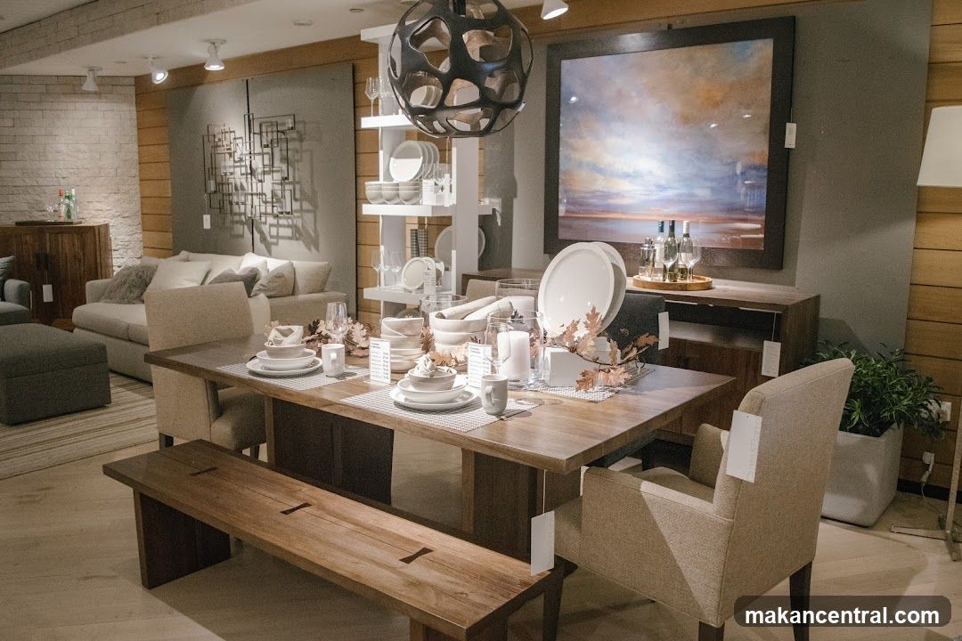 Dining Room Display