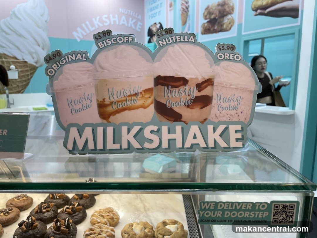 Milkshake and Cookie Display