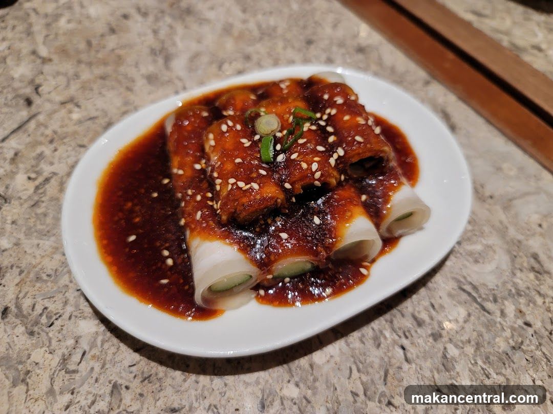 Spicy Rolls with Sauce