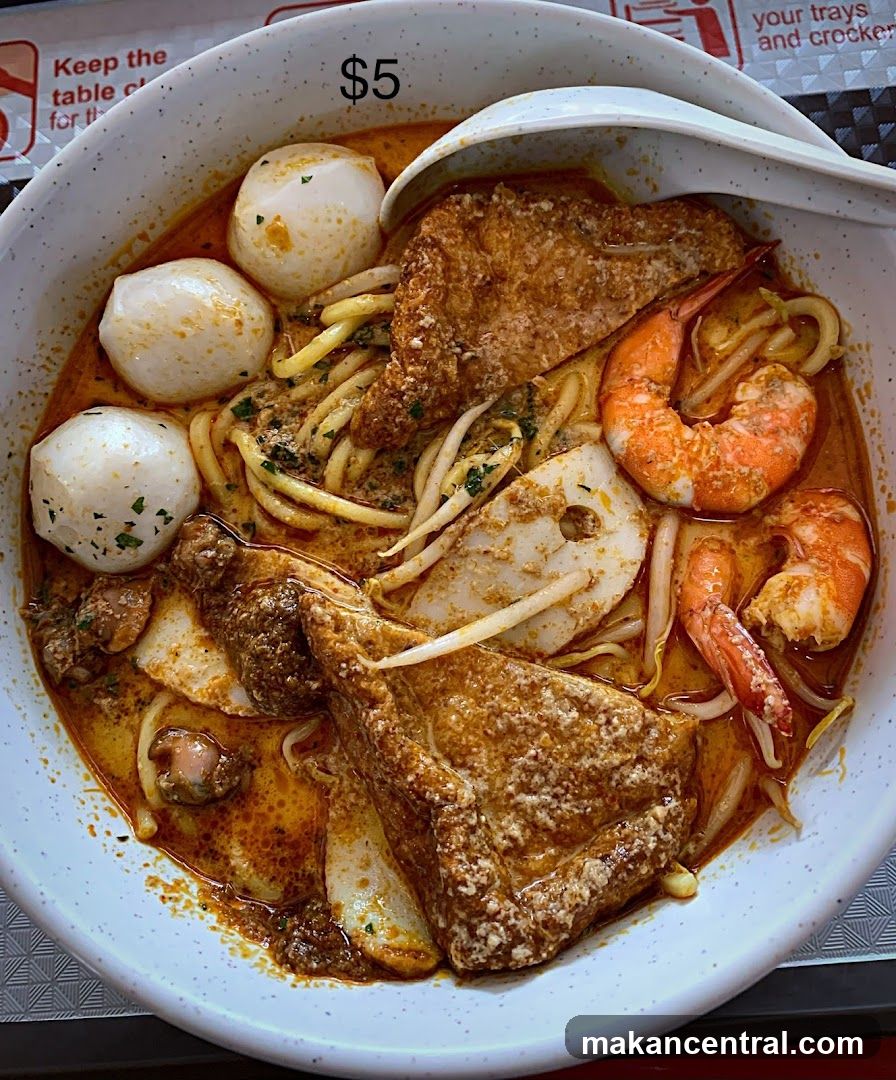 Laksa with Shrimp and Fish Balls