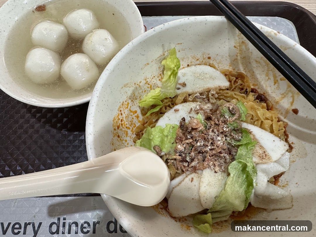Noodles with Fish Balls