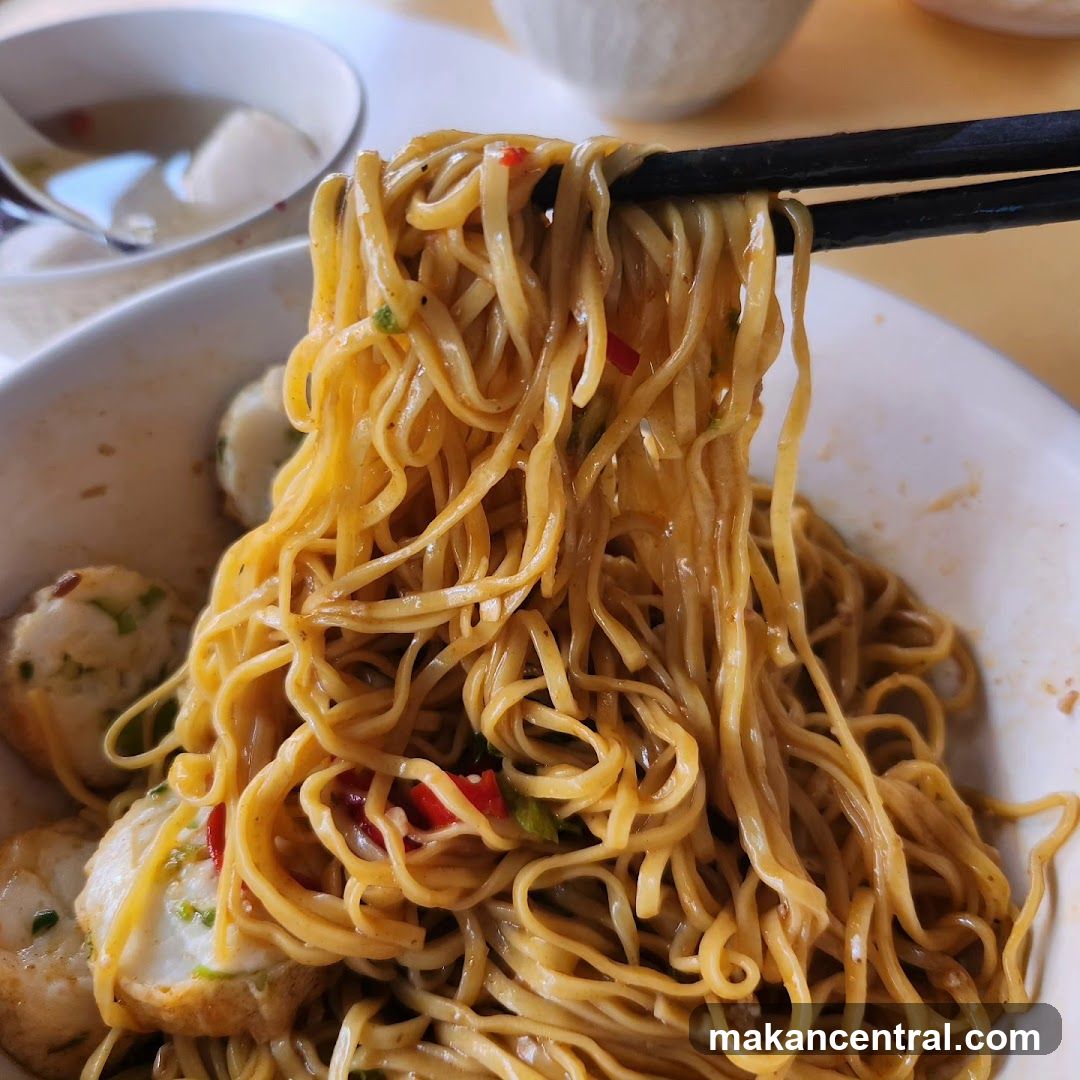Noodles with Fish Cakes