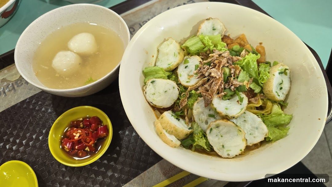 Fish Ball Noodles