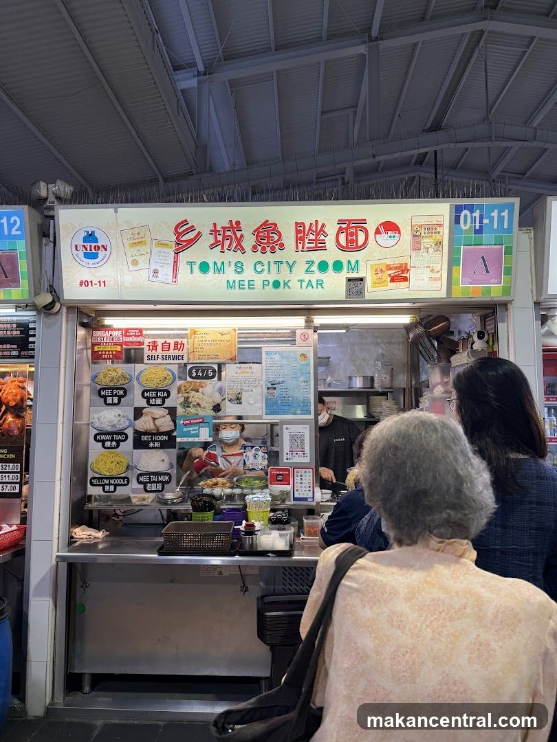 Tom's Cityzoom Mee Pok Tar
