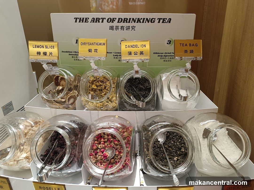 Tea Ingredients Display
