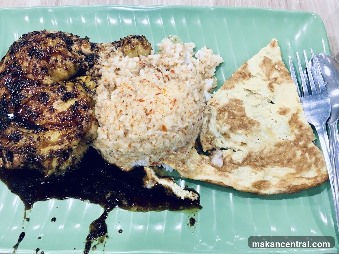 Grilled Chicken with Rice and Omelette