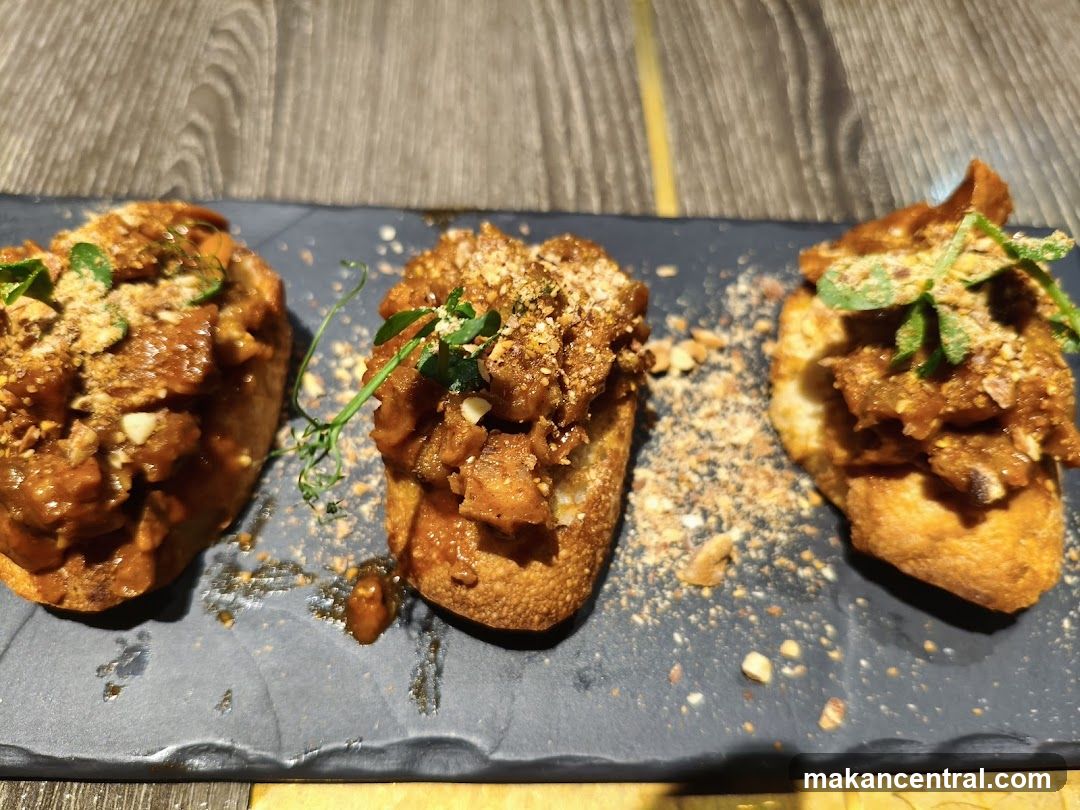 Bruschetta with Toppings