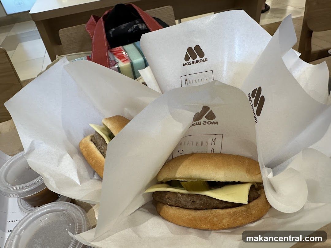 Mos Burger Hamburgers