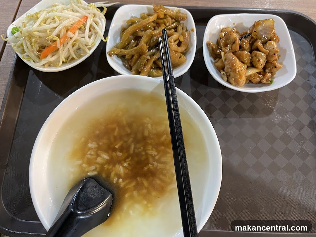 Congee with side dishes