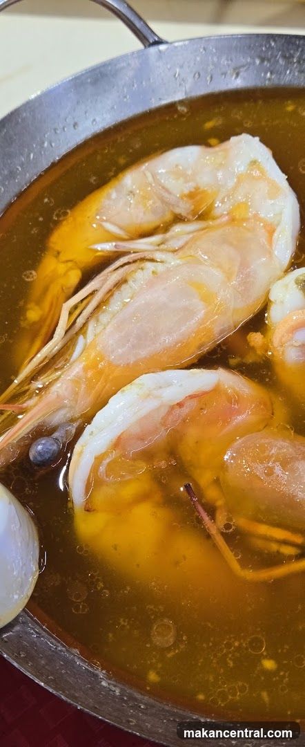 Shrimp in Broth