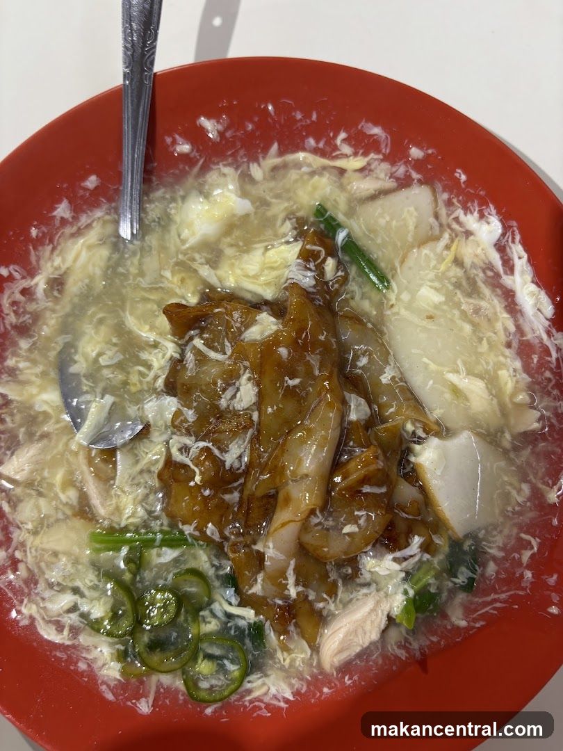Noodles with Egg and Chicken