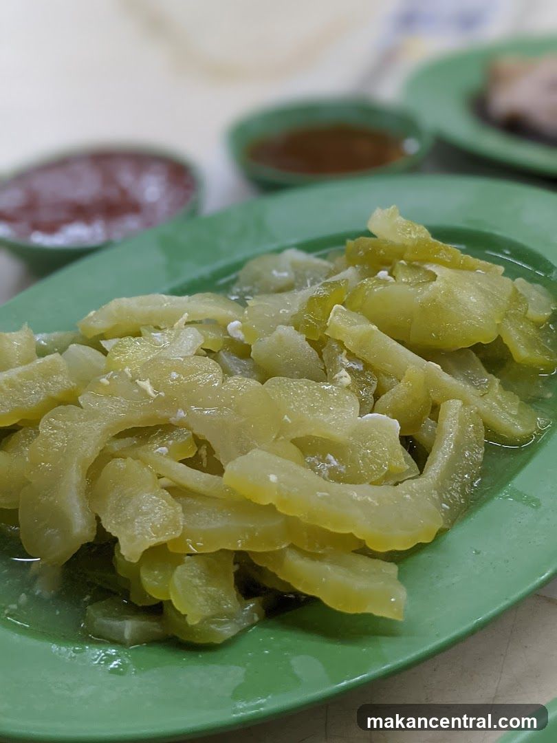 Stir-fried Bitter Melon with Egg