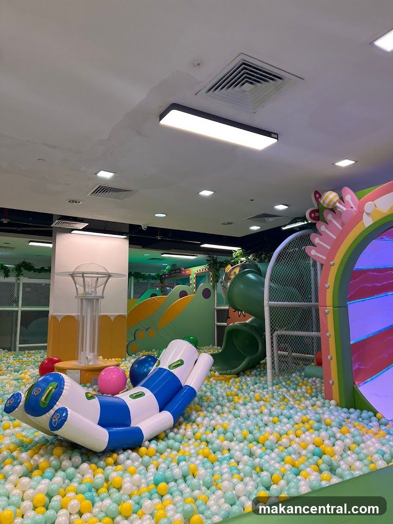 Indoor Playground Ball Pit