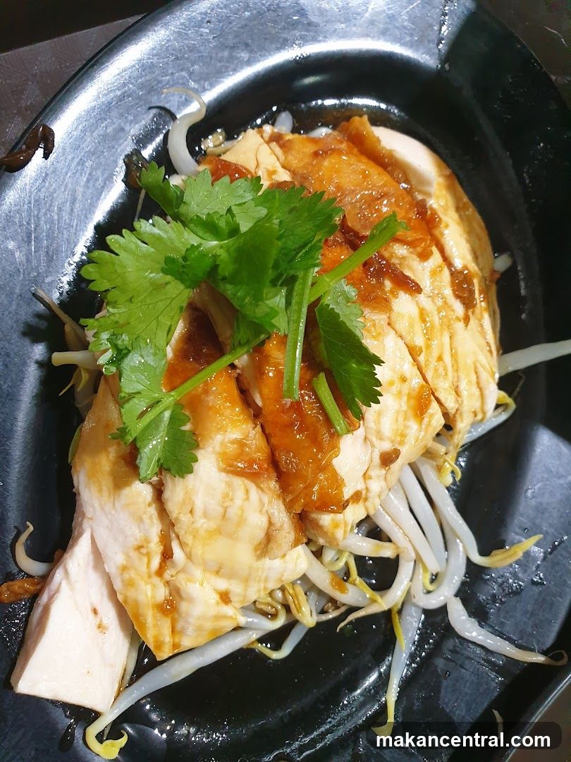 Chicken with Bean Sprouts