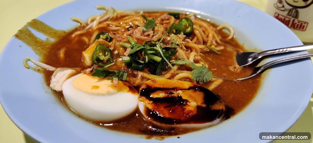Noodle Dish with Egg