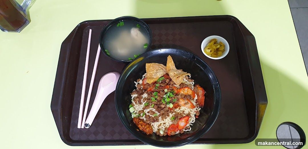 Noodles with Meat and Soup