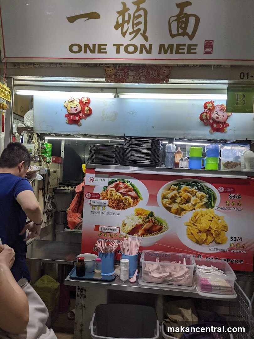 One Ton Mee Food Stall