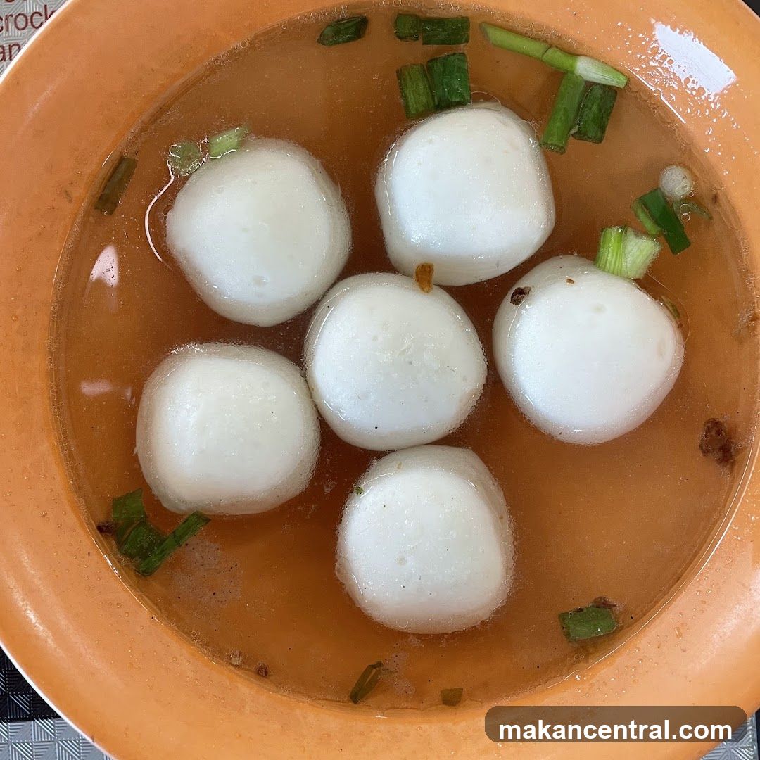 Fish Balls in Broth