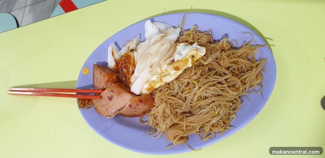 Noodles with Spam and Egg