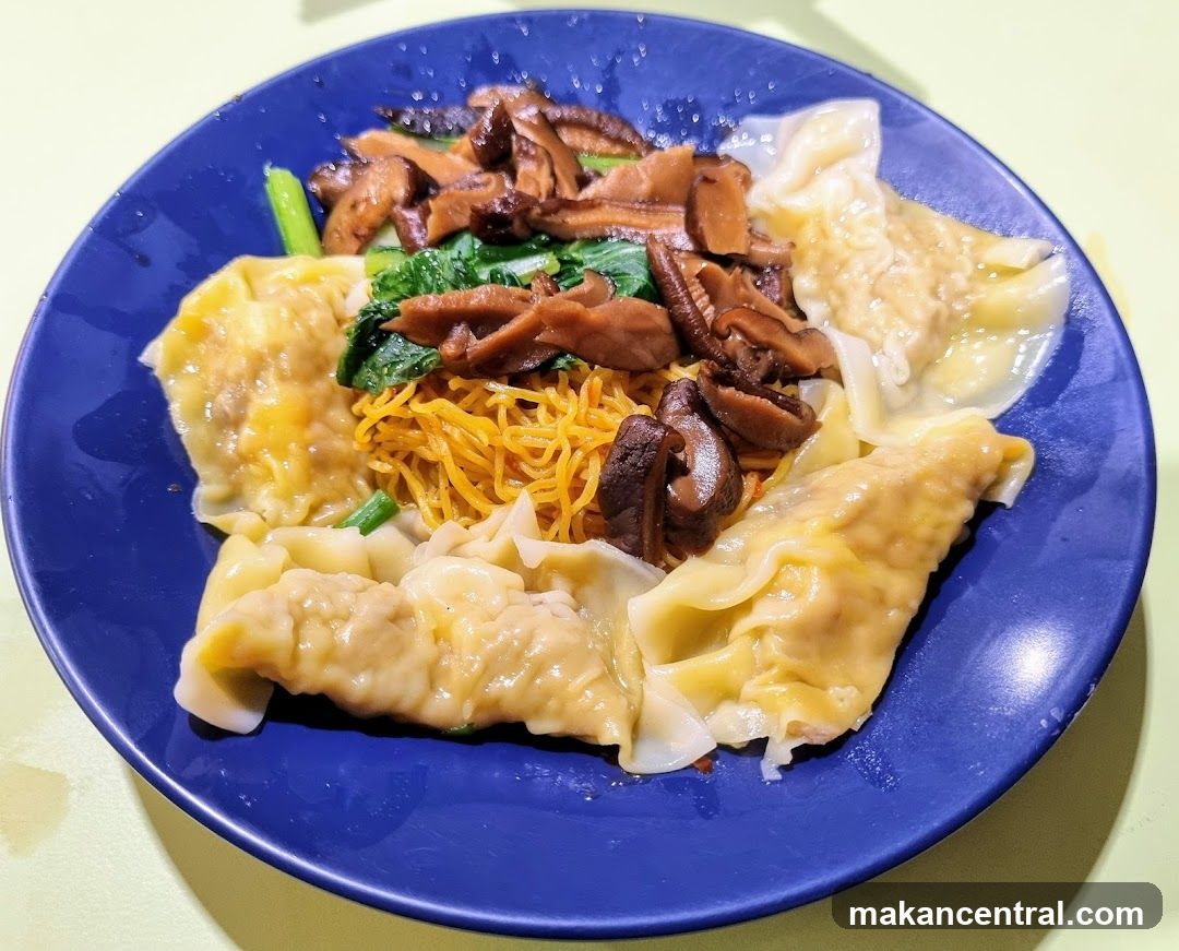 Wonton Noodles with Mushrooms