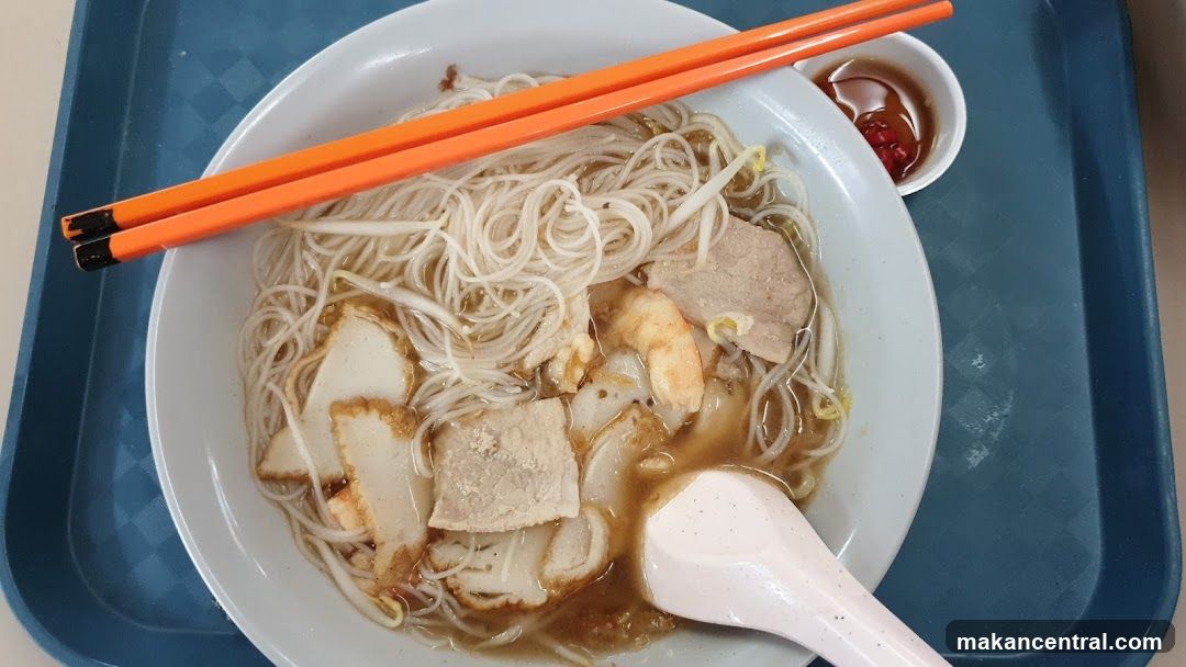 Noodle Soup with Shrimp and Pork