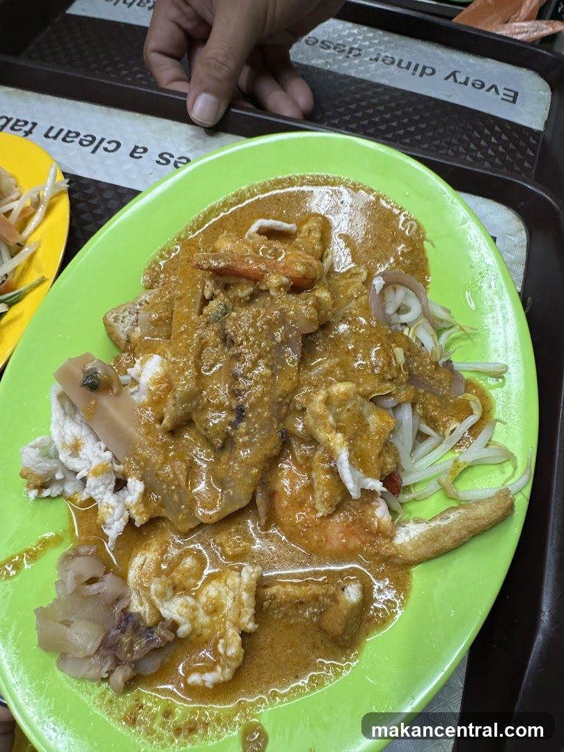 Curry Noodles with Shrimp and Tofu