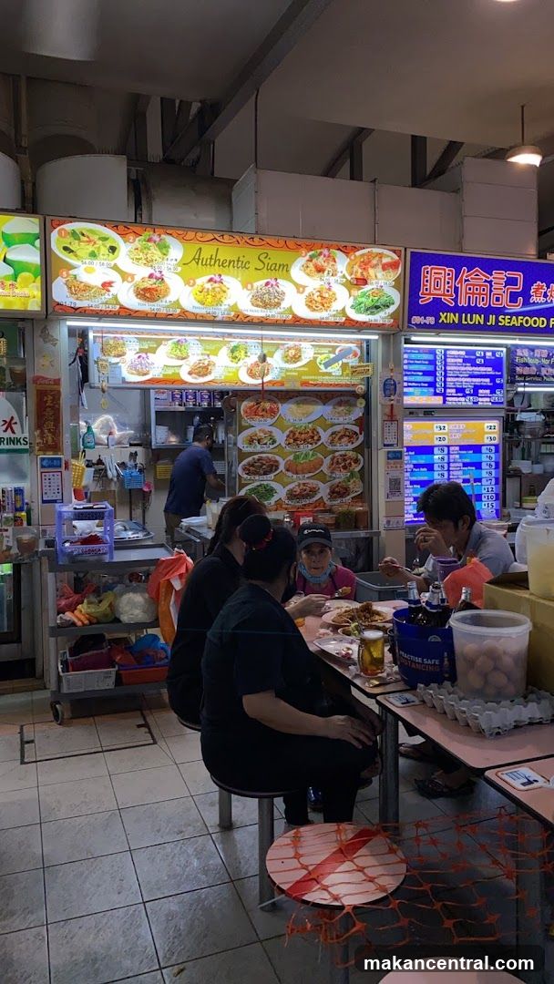 Thai and Seafood Restaurant Stall